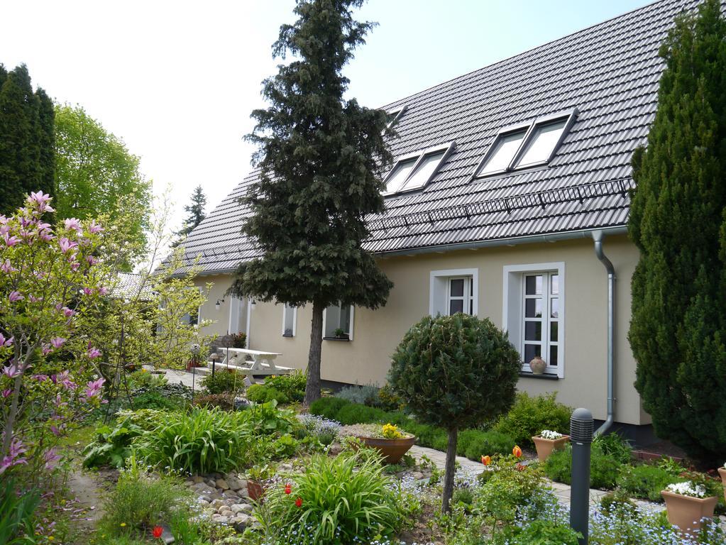 Ferienwohnung Im Neubauernweg 3 Hoppegarten Bagian luar foto